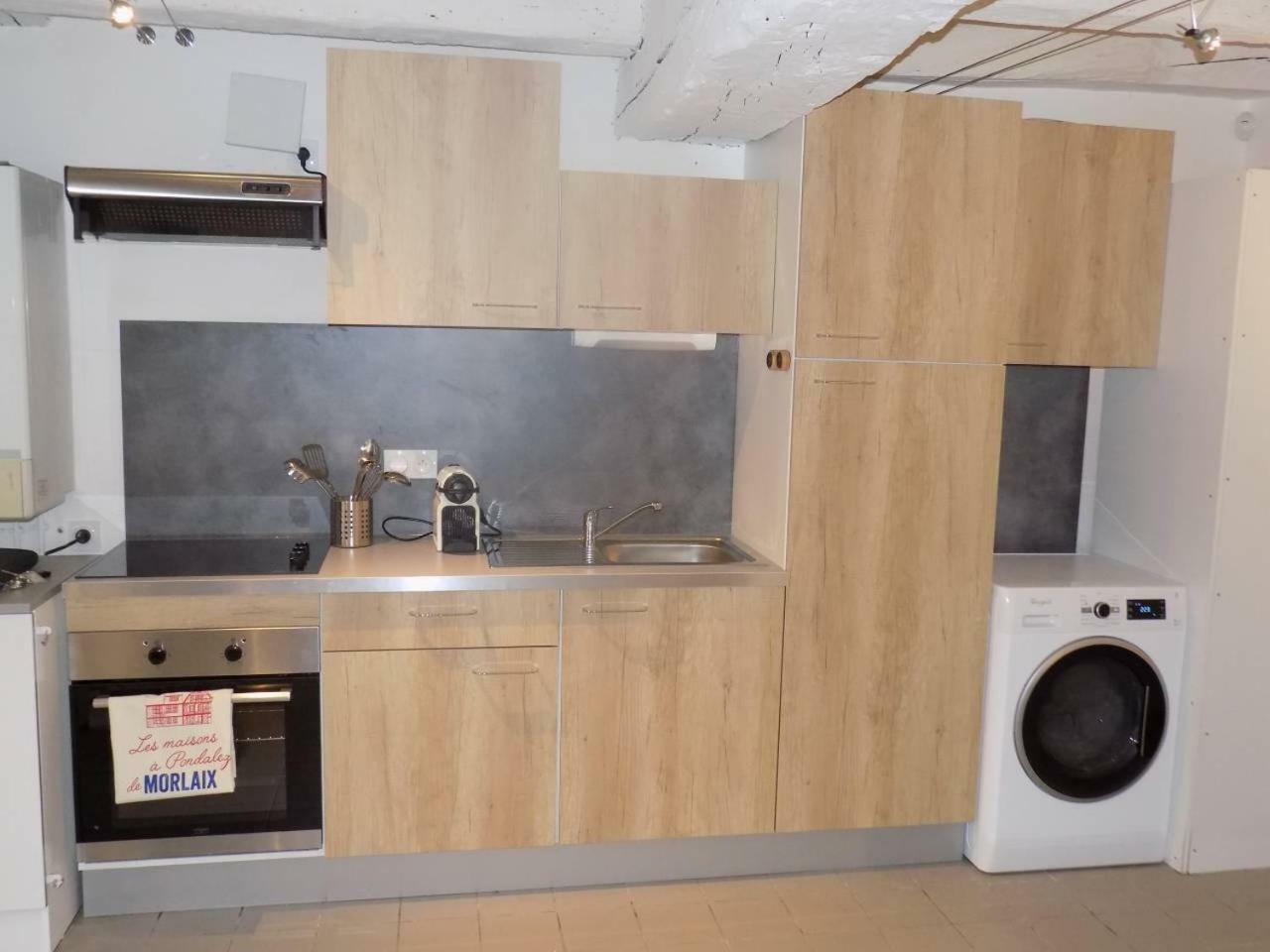Charmant Studio A Colombages Morlaix Bagian luar foto